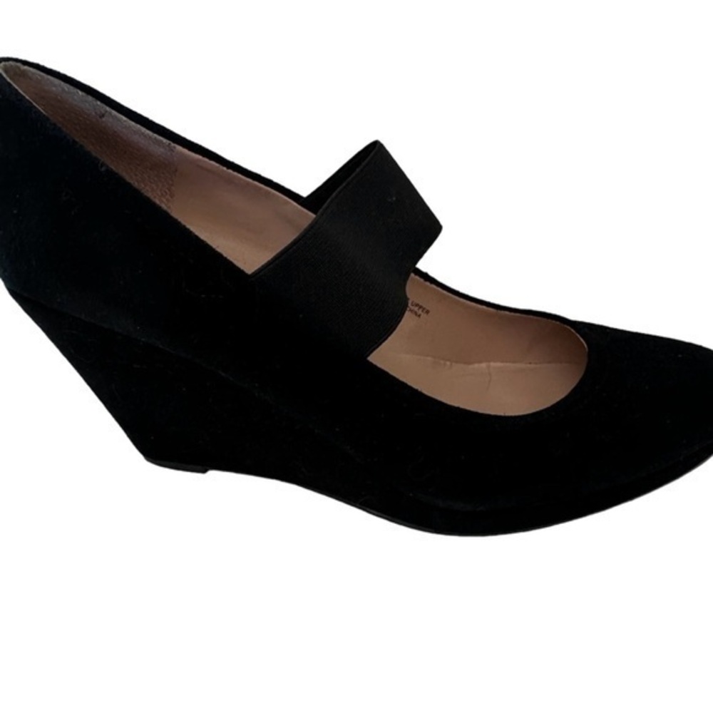 Tahari Debbie Black Suede Mary Jane Strap Platform Heels Pumps Size 10
